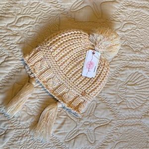 ☘️NWT! Millymook" BEANIE - Suki Peru